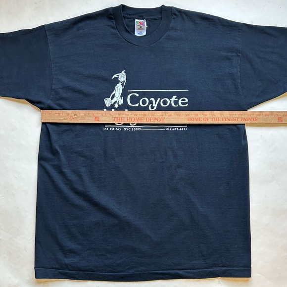Coyote Ugly NYC bar souvenir T-shirt, excellent used condition - Picture 6 of 9